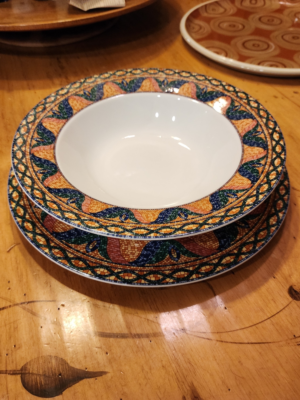 Mikasa Ultima Sao Paulo 10" Serving Bowl & 12" Chop Plate Mosaic HK700